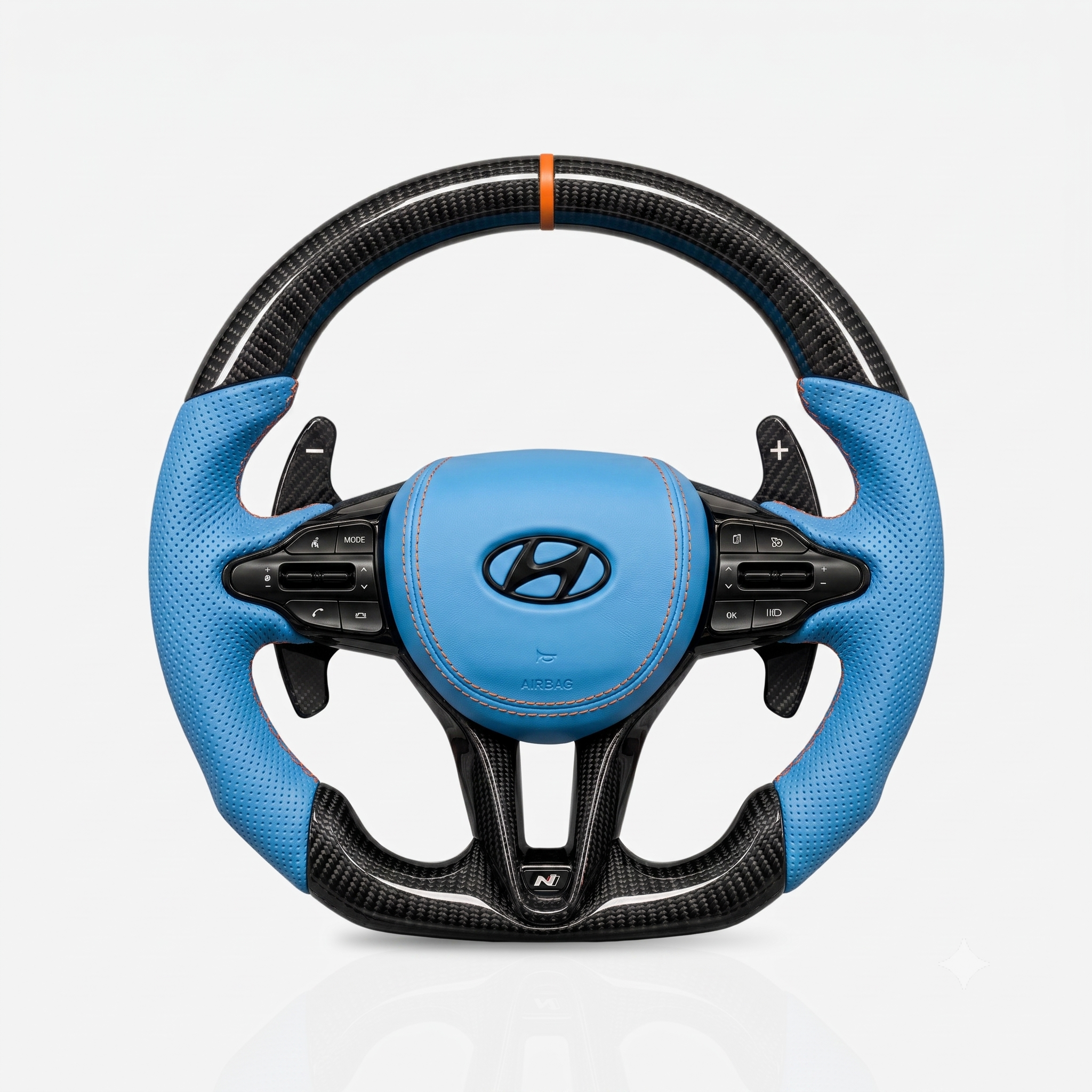 Hyundai Gloss Carbon Fibre & Leather Steering Wheel — 03